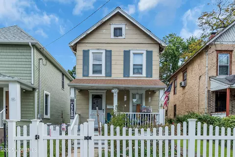 826 Dunlewy St, Asbury Park, NJ 07712