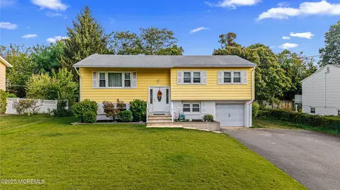 1472 Nevada Dr, Toms River, NJ 08753