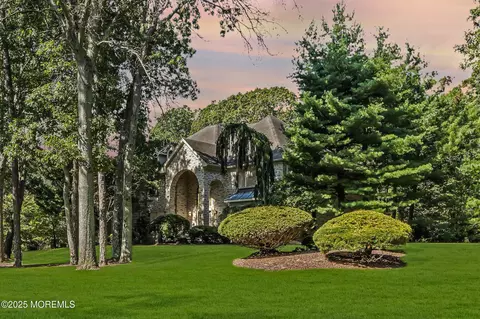 18 Wetherill Dr, Millstone, NJ 08510