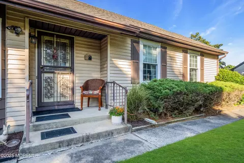 Exterior - 30 Mill Rd # A, Whiting, NJ 08759 photo 15 of 21