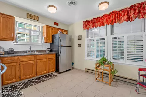 Kitchen - 30 Mill Rd # A, Whiting, NJ 08759 photo 3 of 3