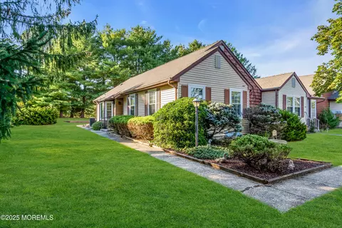 Exterior - 30 Mill Rd # A, Whiting, NJ 08759 photo 3 of 21