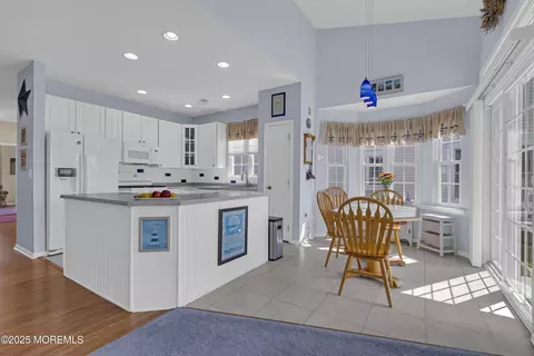 54 Pancoast Rd, Waretown, NJ 08758 photo 16