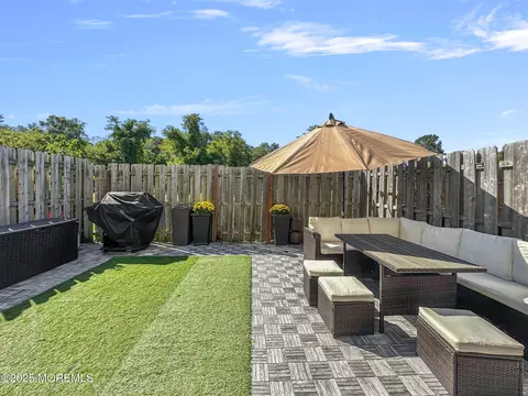 Exterior - 5 Forge Ct, Jackson, NJ 08527 photo 8 of 8