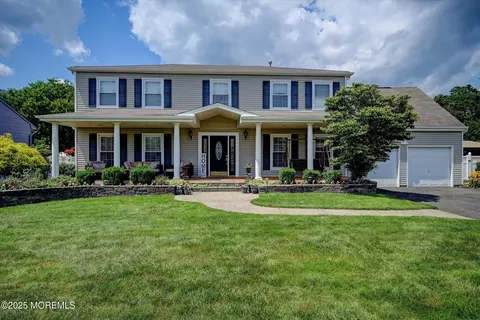 1016 Sheila Dr, Toms River, NJ 08753