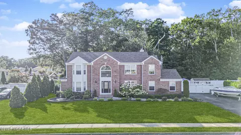 166 Friendship Rd, Howell, NJ 07731