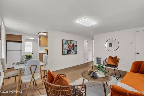 70-72 Jacobstown Rd, New Egypt, NJ 08533
