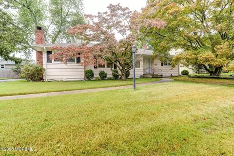 16 Wayside Dr, Brick, NJ 08724 photo 3