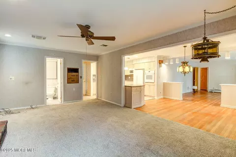 16 Wayside Dr, Brick, NJ 08724 photo 17