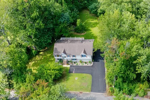 421 7th Ave, Atlantic Highlands, NJ 07716