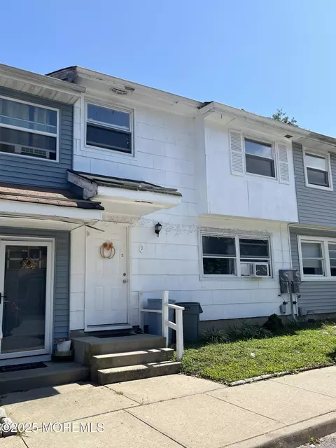 9 Lexington Blvd, Barnegat, NJ 08005