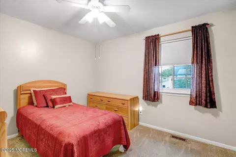 62 Appletree Rd, Howell, NJ 07731 photo 18