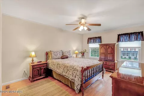 62 Appletree Rd, Howell, NJ 07731 photo 16