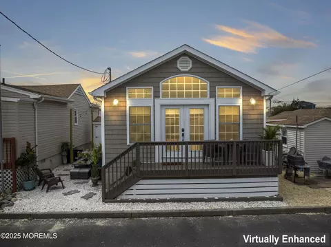 19 1st Ln #7, Seaside Park, NJ 08752