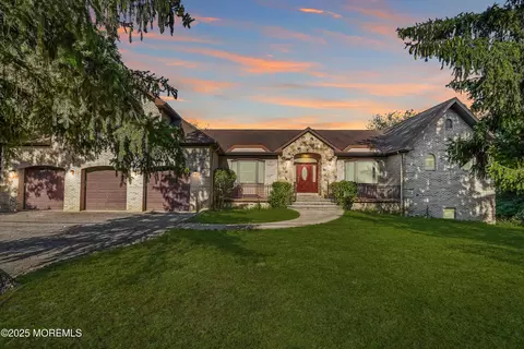34 S Lakeview Dr, Jackson, NJ 08527