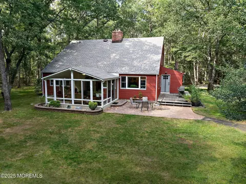 739 Nugentown Rd, Little Egg Harbor, NJ 08087