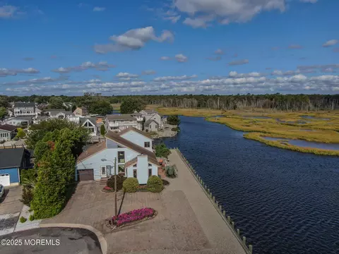 View/Area - 709 Richmond Dr, Forked River, NJ 08731 photo 32 of 44