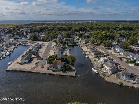 View/Area - 709 Richmond Dr, Forked River, NJ 08731 photo 21 of 44