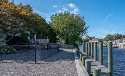 Exterior - 709 Richmond Dr, Forked River, NJ 08731 photo 6 of 18