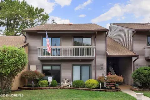 18 Claremont Ct, Red Bank, NJ 07701