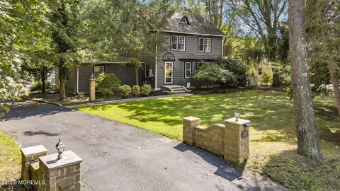 150 Robertsville Rd, Freehold, NJ 07728