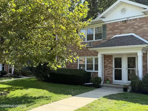 96 East Ave #75, Atlantic Highlands, NJ 07716
