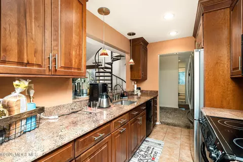 619 Hanover Dr, Wrightstown, NJ 08562 photo 16