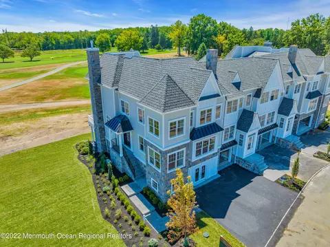 172 Eagle Way, Eatontown, NJ 07724