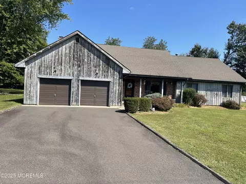 228 Paint Island Springs Rd, Clarksburg, NJ 08510