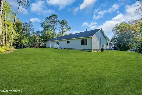 Exterior - 23 Marlin Ln, Waretown, NJ 08758 photo 4 of 4