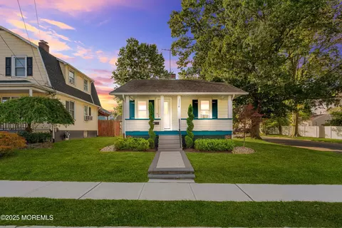 42 W Foch Ave, Milltown, NJ 08850