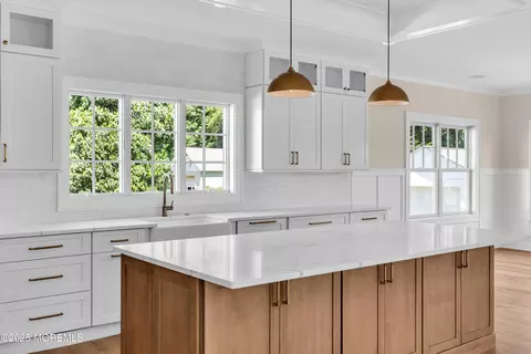 69 Park Ave, Rumson, NJ 07760 photo 6