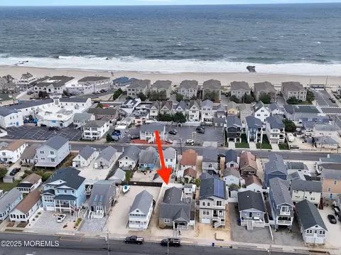 226 3rd Ave, Manasquan, NJ 08736