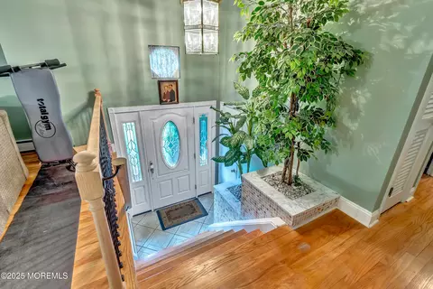 Entry Way - 20 Devon Rd, Middletown, NJ 07748 photo 1 of 1