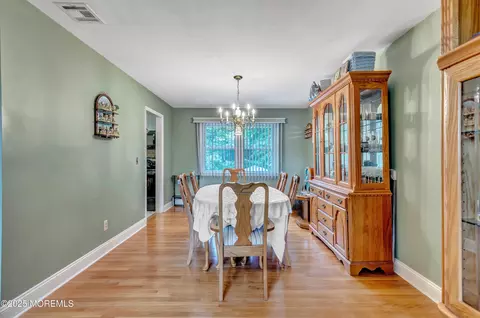 Dining - 20 Devon Rd, Middletown, NJ 07748 photo 3 of 3