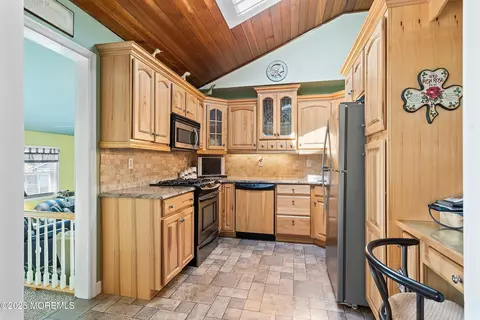 411 Hulse Ave, Brick, NJ 08724 photo 14