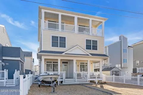 67 Coolidge Ave #A, Seaside Heights, NJ 08751