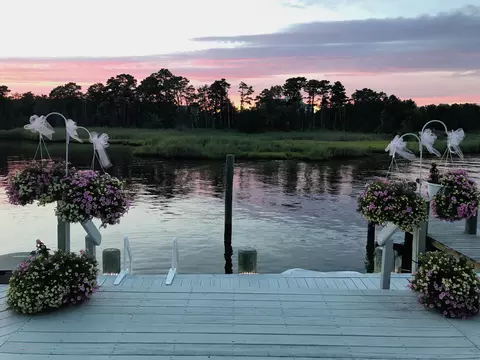 8 Pumpshire Rd, Toms River, NJ 08753