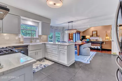 250 Warren Dr, Wrightstown, NJ 08562 photo 16