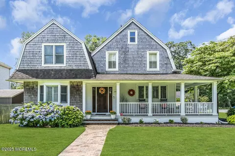 24 Chestnut St, Fair Haven, NJ 07704