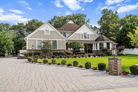 1528 Whitty Pine Ct, Toms River, NJ 08753