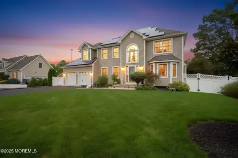 1026 Chelsea St, Forked River, NJ 08731