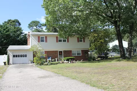 491 Driscol Dr, Brick, NJ 08724