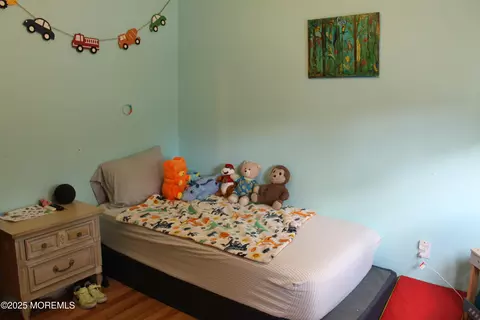 Bedroom - 491 Driscol Dr, Brick, NJ 08724 photo 4 of 7