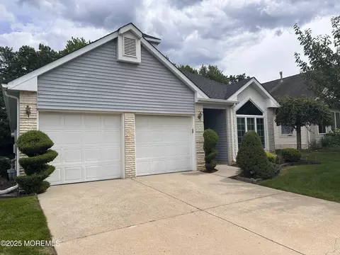 2263 S Chanticleer Ct, Toms River, NJ 08755
