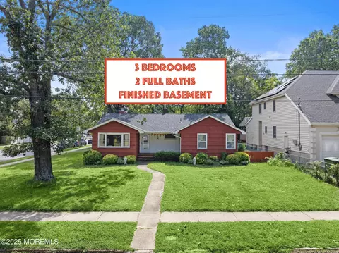 6 11th St, Lakewood, NJ 08701