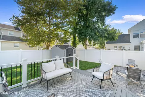 Exterior - 18 Red Maple Dr, Brick, NJ 08724 photo 6 of 7