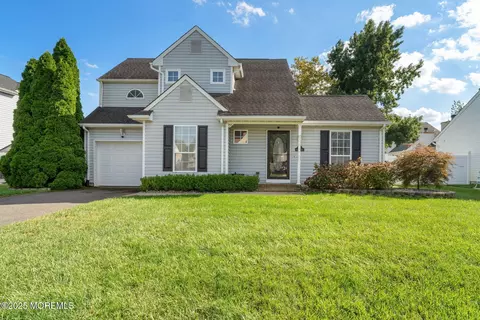 18 Red Maple Dr, Brick, NJ 08724