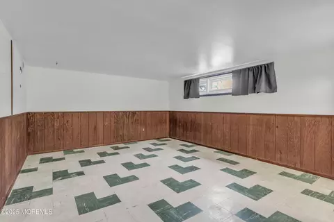Other - 114 Crescent Dr, Brick, NJ 08724 photo 5 of 9