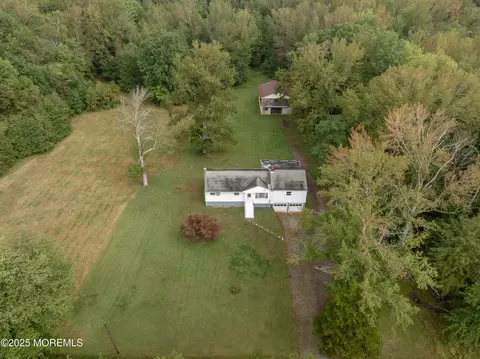 280 Federal Rd, Monroe, NJ 08831